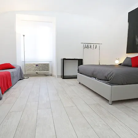 Houspitality Nero Bed & Breakfast-2