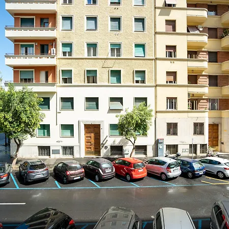 Capital Rooms-2