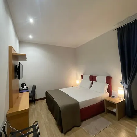Residenza Cola Di Rienzo - Suite In Rome-3