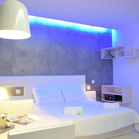 Design&Art Pie' - Elegant Rooms Near The Pantheon, Calm & Central Stay-3