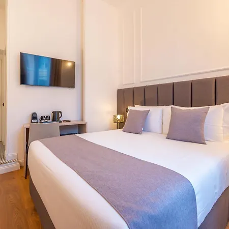Crescenzio 74 Boutique Guest House By Ghor-3