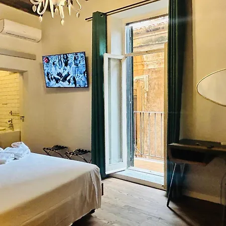 Cenci Bed & Breakfast Fontana Di Trevi-2