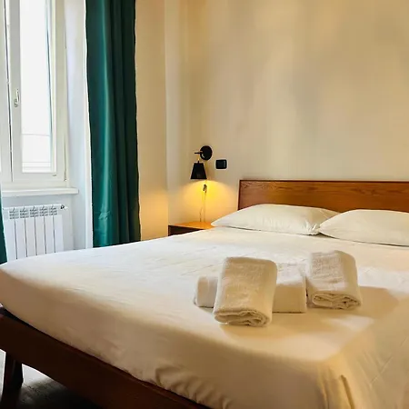 Cenci Bed & Breakfast Fontana Di Trevi-3