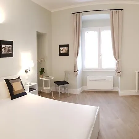 Roman Suite Guest House-2