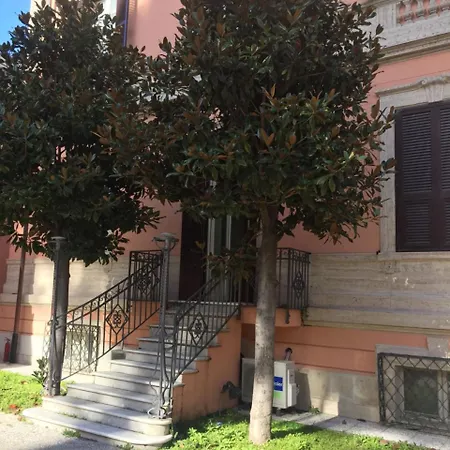Villa Vaticana-2
