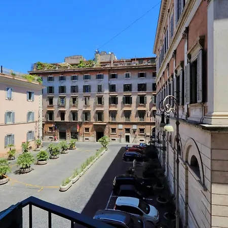 Piazza Venezia Grand Suite-2