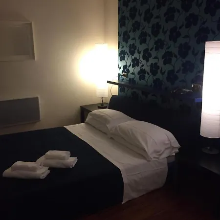 Roma Dreaming Aparthotel-3